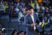 乐鱼体育官方网站-广东宏远全力出击！主场迎战新疆男篮，杜锋拒绝输球，央视直播